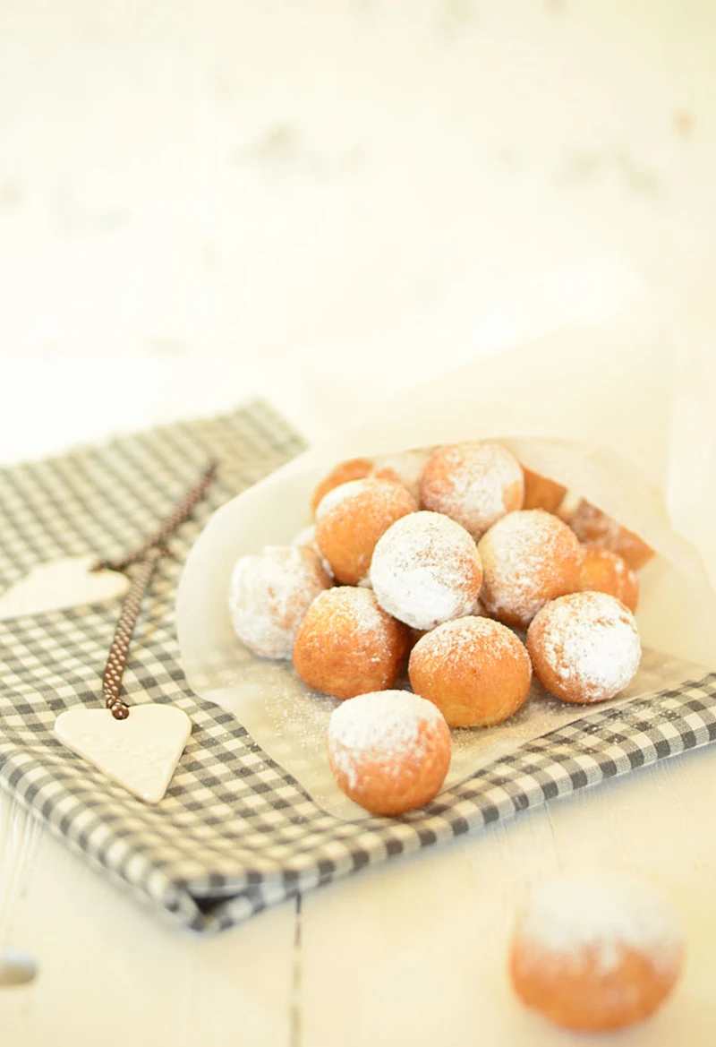 Pączki kwadransowe, czyli 15 minut na coś pysznego :)