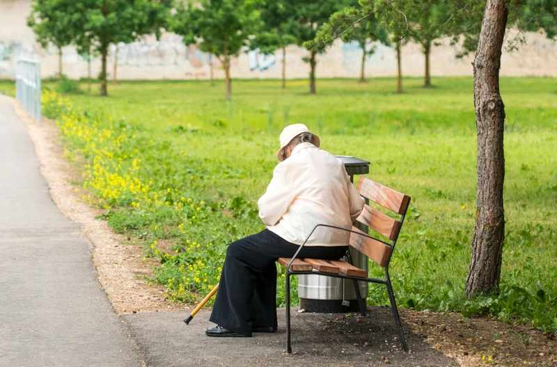 Te osoby mimo wieku 75 + nie otrzymają bonu senioralnego! Kontrowersje wokół nowego dofinansowania!