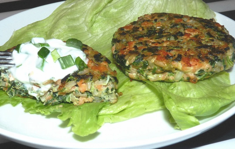 Burgery z łososia
