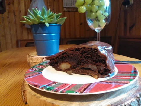 ciasto czekoladowe z gruszkai
