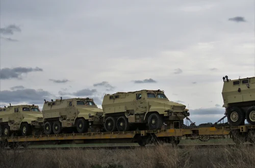 Święto Transportu Wojskowego: Jak Wojsko Przemieszcza Się Po Świecie