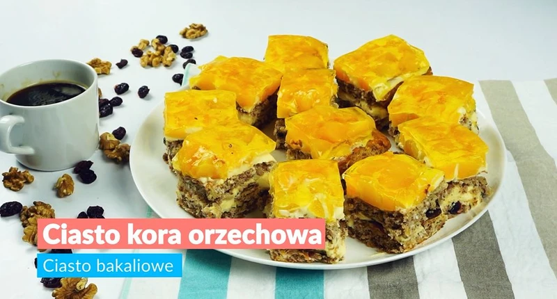 Kora orzechowa z brzoskwiniami