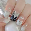 Ślubny manicure