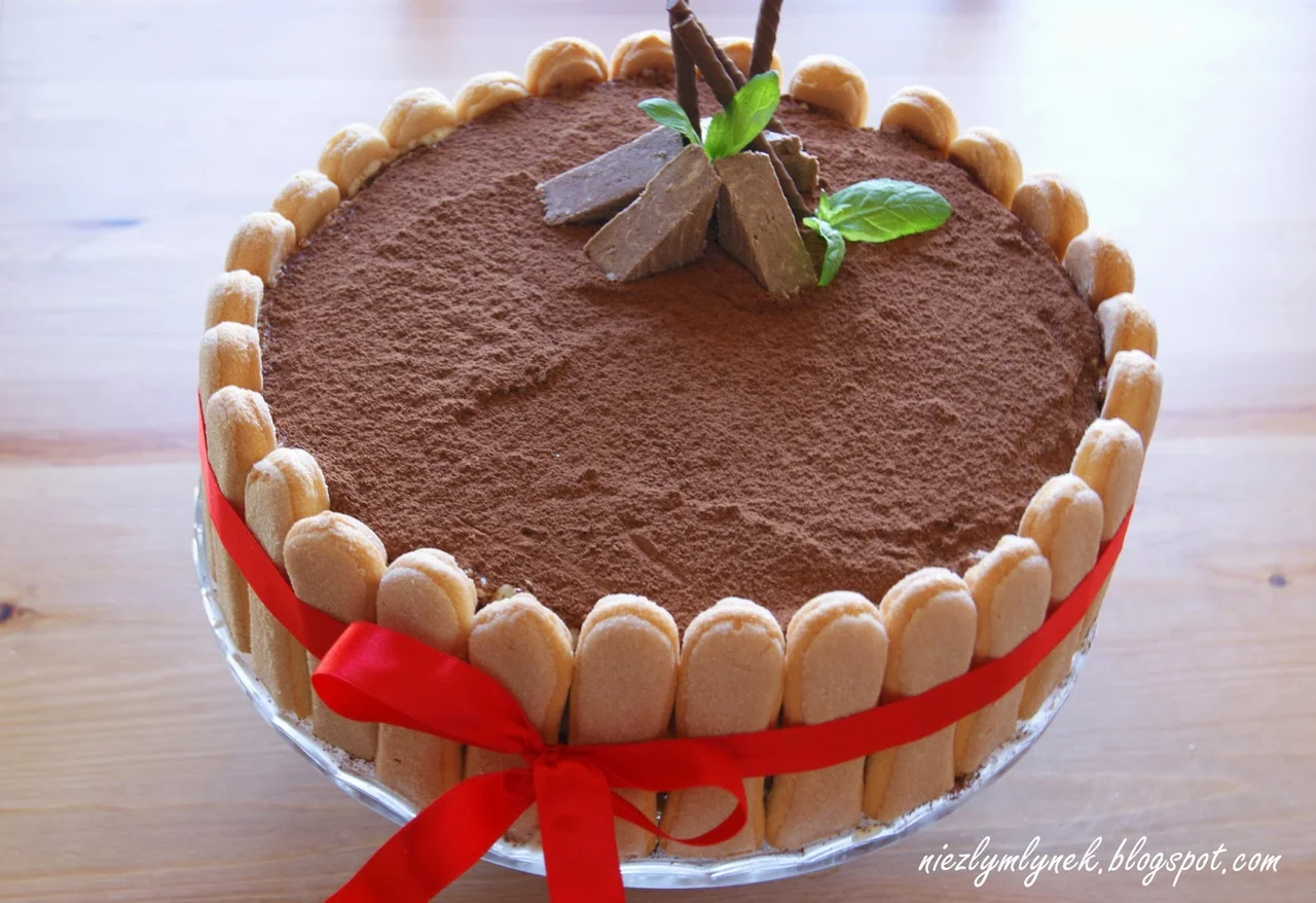Tort czekoladowo - chałwowy z Whisky - Najlepsze urodziny!