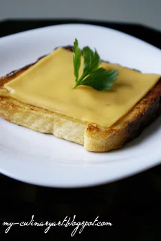 Idealne śniadanie: Tosty francuskie z serem tostowym