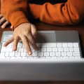 Ministerstwo Edukacji zmienia strategię: Koniec z laptopami dla uczniów