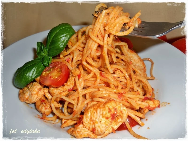 Spaghetti z kurczakiem