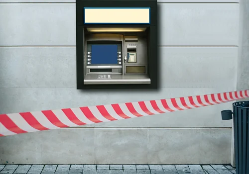 To już pewne! Będą spore ograniczenia w gotówce! Banki wprowadzają limity w bankomatach