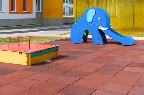 Obowiązkowy plac zabaw i 2 dni wolne dla opiekunów. Co zmienia się w żłobkach?