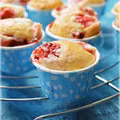 Muffiny z truskawkami na maślance