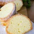 Maślana babka cytrynowa
