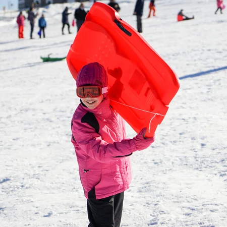 1100 zł dofinansowania do ferii zimowych 2026! Te dzieci mogą skorzystać z tańszych zimowisk