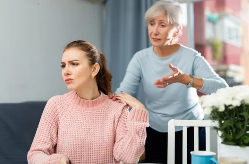 Teściowie zapowiedzieli, że zapłacą za komunię tylko, jeśli będzie „z klasą” - pisze Ewa [LIST]