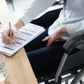 Nawet 4253 zł miesięcznie dla potrzebujących bez względu na dochody! Nowe kwoty i zasady od marca 2025!