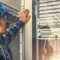 Dzień Łącznościowca: Świętowanie Technologii, które Łączą Nas ze Światem