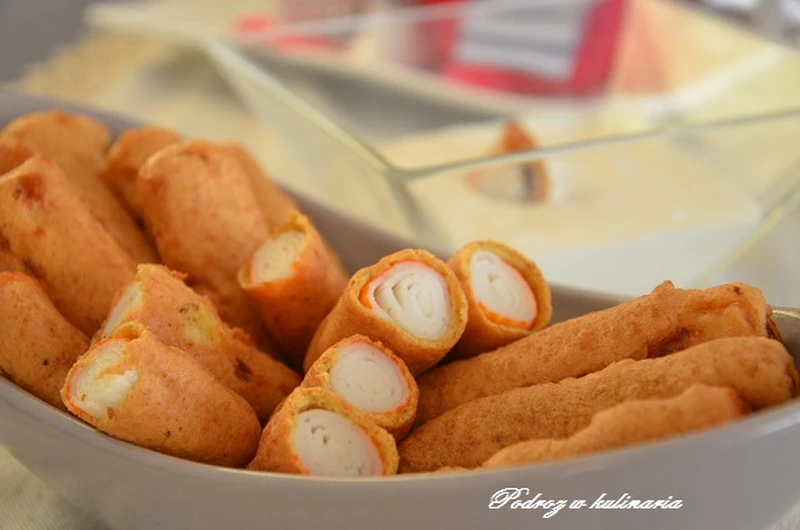 ,,Paluszki surimi o smaku krabów w cieście piwnym”