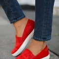 Czerwone slip on'y