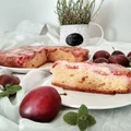 Odwrócone ciasto ze śliwkami