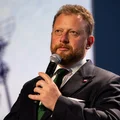 Wakacje 2020 a koronawirus. Minister zdrowia nie ma dobrych informacji