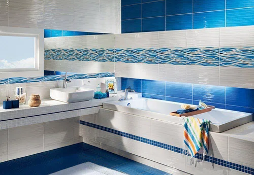 Niebieska łazienka morskiej syreny