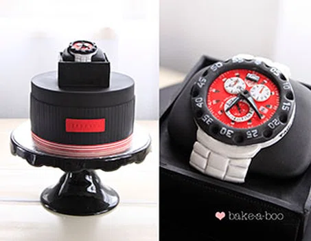 Tort z zegarkiem