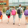 Harmonogram roku szkolnego 2025/2026 ucieszy uczniów i rodziców! Będą aż 4 opcje na przedłużenie weekendów