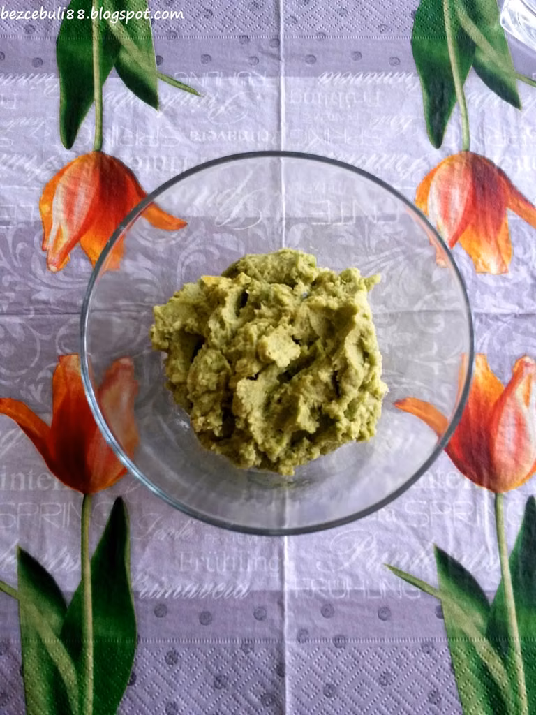 Pasta z bobu