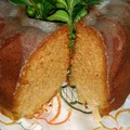 Babka "Karmelcia" z brzoskwiniami