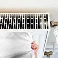 Przygotuj karton i kawałek foli aluminiowej! Ten prosty TRIK zmniejszy Twoje rachunki za ogrzewanie!