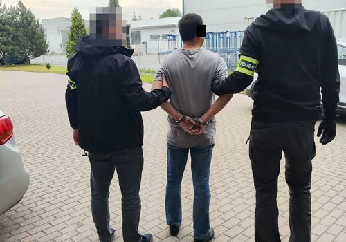Lubelscy "łowcy głów" zatrzymali poszukiwanego od 16 lat 42-latka