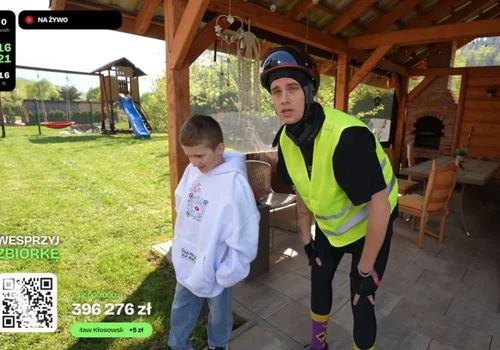 Łatwogang wrócił z nową akcją! Transmisję oglądają tysiące Polaków
