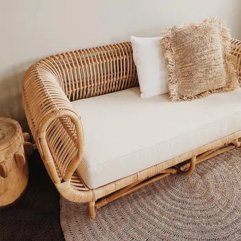 Pleciona sofa