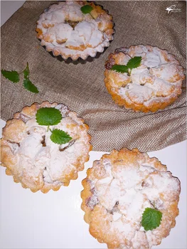 Bananowo-kajmakowe kruche babeczki