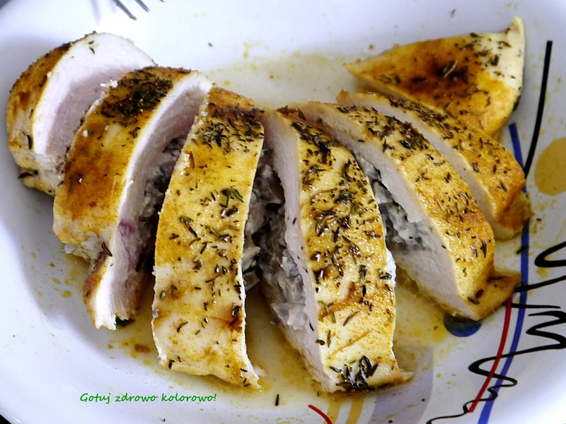 Folet z kurczaka faszerowany pieczarkami - fit