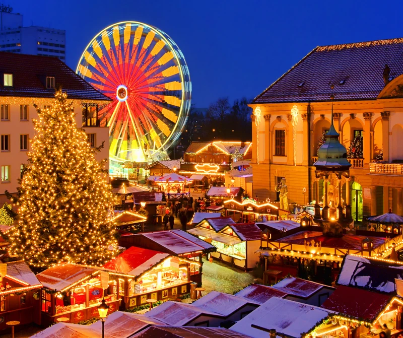 Jarmarki Bożonarodzeniowe 2022: Gdzie się wybrać?