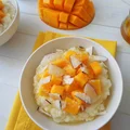 Kokosowa jaglanka z mango