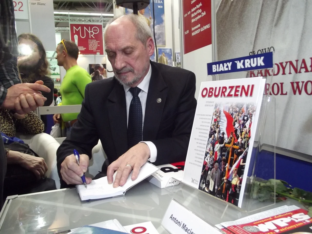 Antoni Macierewicz straci immunitet? Komisja sejmowa już podjęła decyzję!
