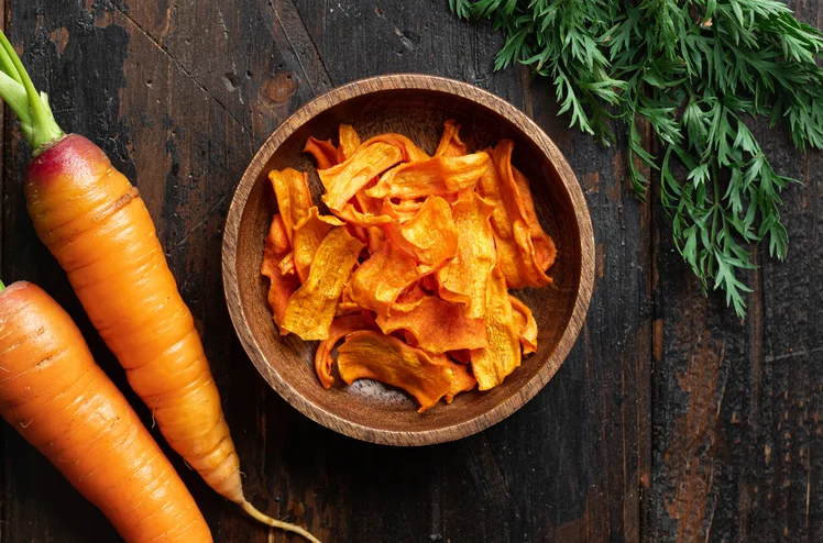 Zdjęcie Młoda marchewka jako zamiennik ziemniaków? Ten trik podbija kuchnię fit! #3