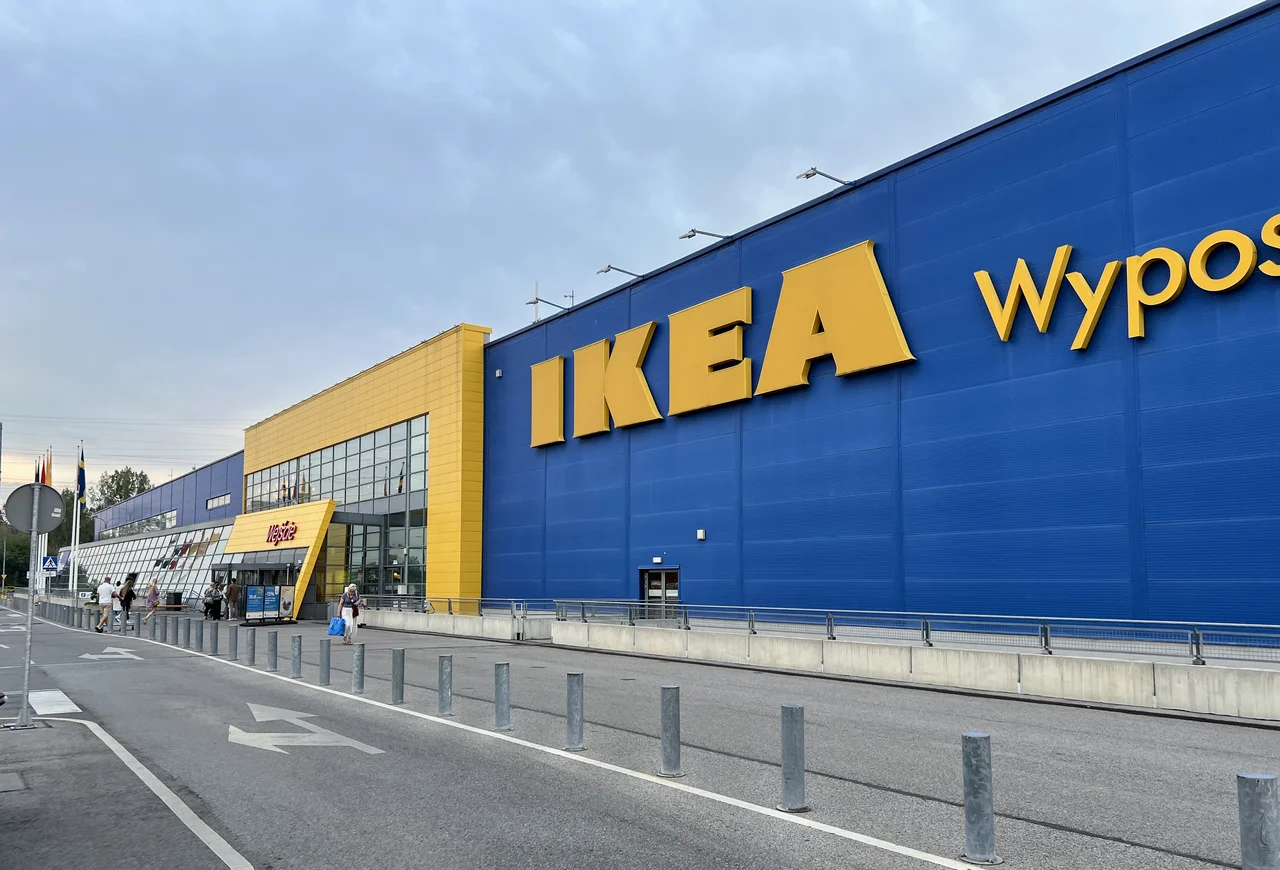 IKEA zaskoczyła klientów i otworzyła platformę second-hand! Można sprzedać i kupić używane meble i dodatki