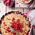 Crumble z żurawiną i rozmarynem