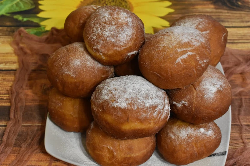 Pączki z krówką
