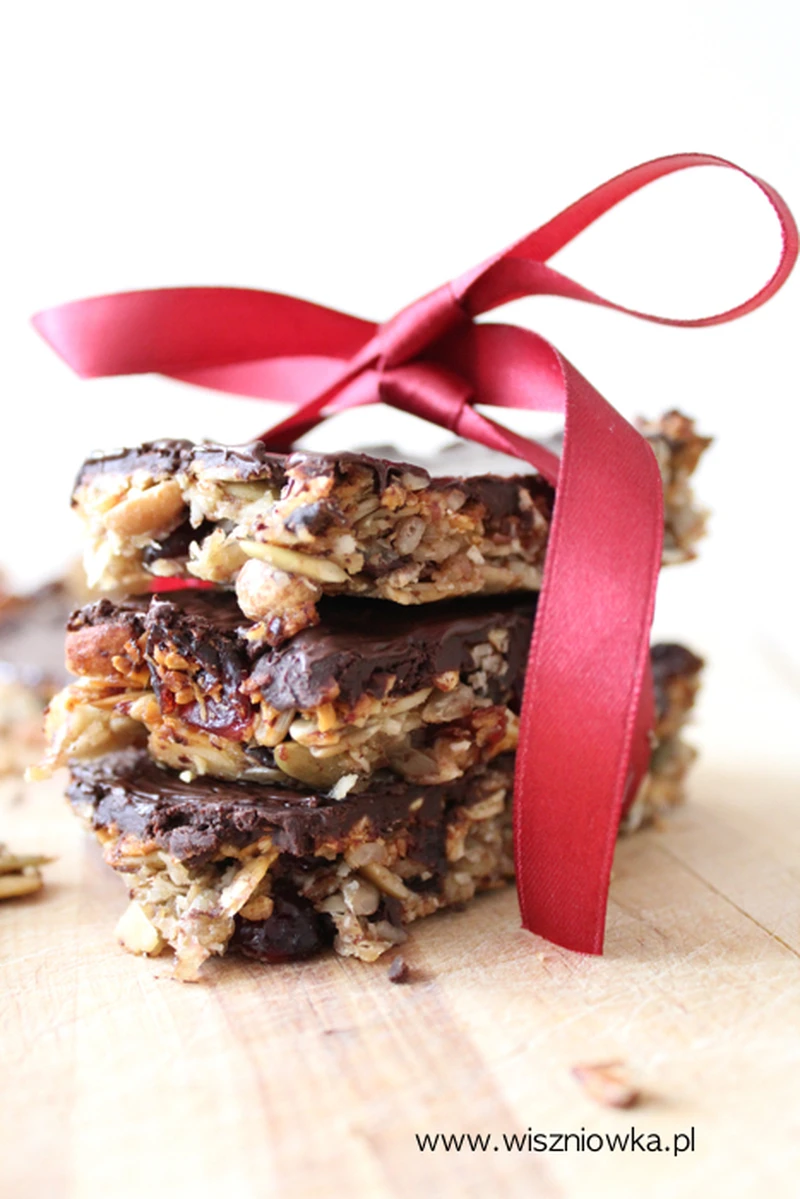 Baton granola