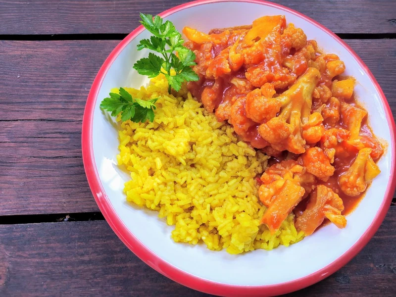 Aloo Gobi, czyli curry z kalafiora i ziemniaków prosto z Indii