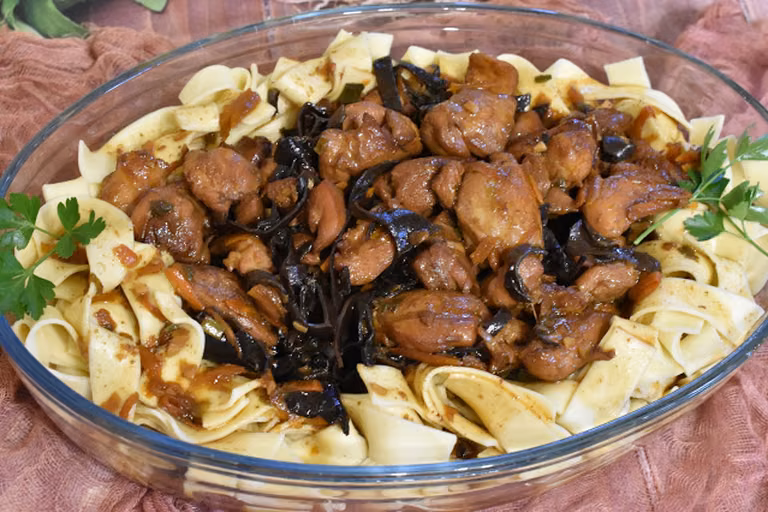 Udka z kurczaka z Tagliatelle