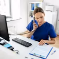 Nocna i świąteczna opieka zdrowotna przez telefon? Nowy plan rządu