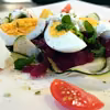 Sałatka z buraków na cukinii – Beet salad with zucchini
