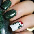 Manicure na święta