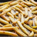 Frytki z piekarnika już nigdy nie wyjdą gumowate! Numer 4 to tajemnica chrupkości