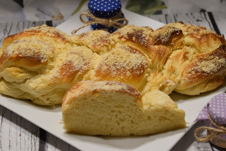 Chałka z kruszonką