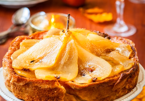 Tarta gruszkowa z masą budyniową! To najlepszy deser na jesienny weekend